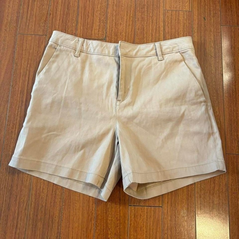 Banana Republic Womens Khaki Brown Chino Shorts Size 14 NWT Cotton Blend Stretch
